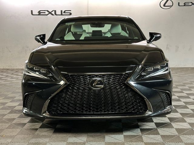 2024 Lexus ES ES 300h F SPORT Handling