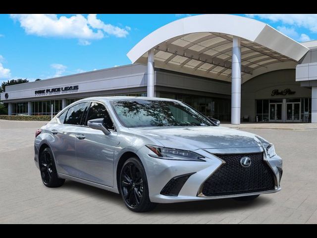 2024 Lexus ES ES 300h F SPORT Handling