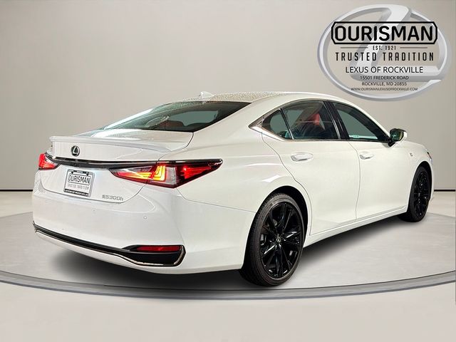 2024 Lexus ES ES 300h F SPORT Handling