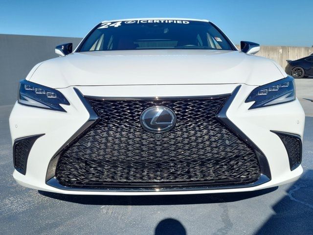 2024 Lexus ES ES 300h F SPORT Handling