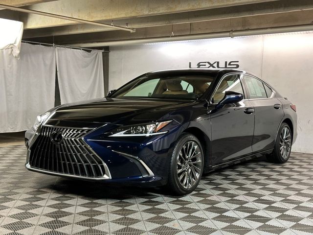 2024 Lexus ES 300h Luxury