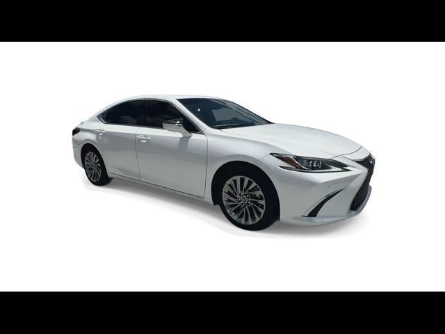 2024 Lexus ES 300h Luxury