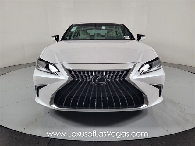 2024 Lexus ES 300h Luxury