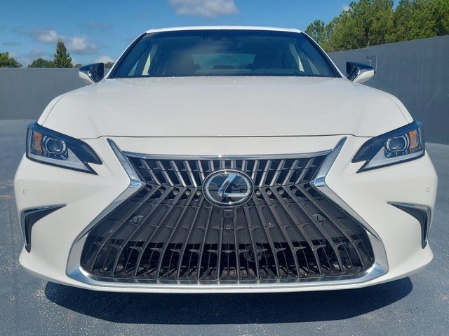 2024 Lexus ES 300h Luxury