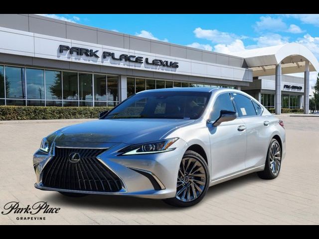 2024 Lexus ES 300h Luxury