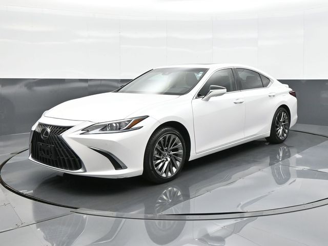 2024 Lexus ES 300h Luxury