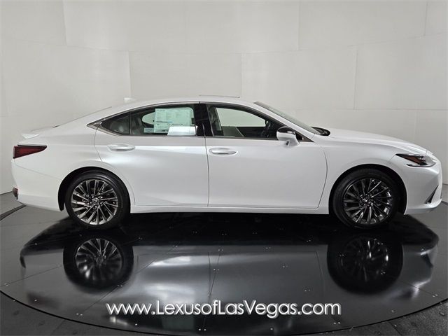 2024 Lexus ES 300h Luxury