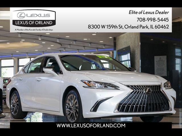 2024 Lexus ES 300h Luxury