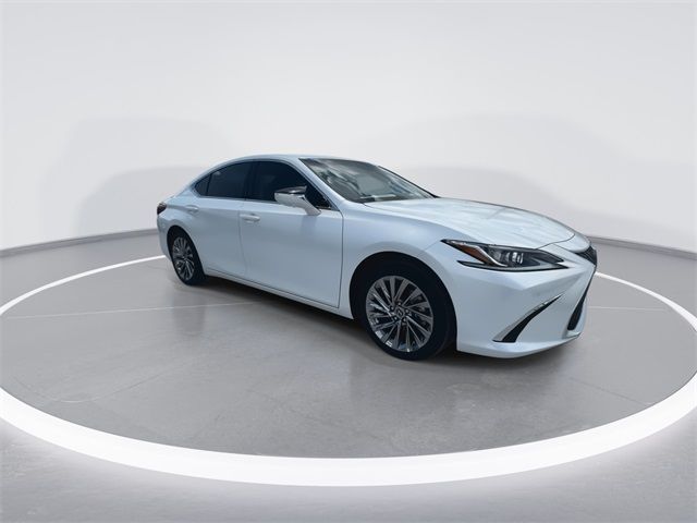 2024 Lexus ES 300h Luxury