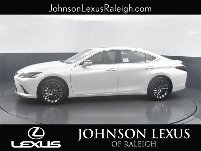 2024 Lexus ES 300h Luxury