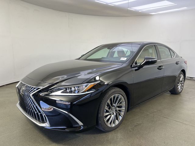 2024 Lexus ES 300h Luxury