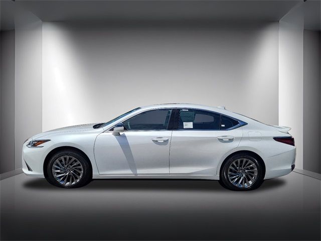 2024 Lexus ES 300h Luxury