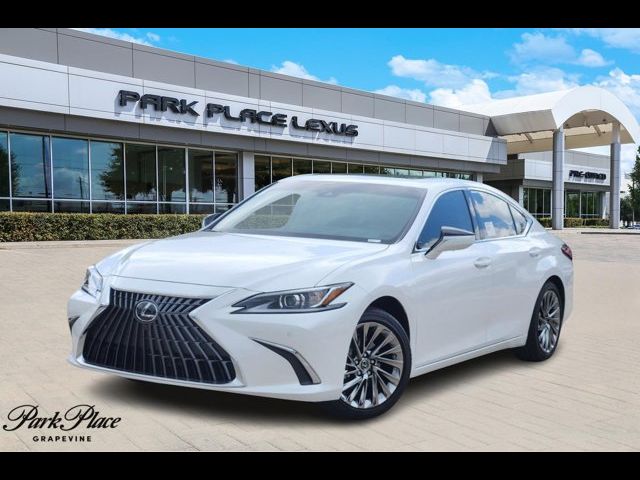 2024 Lexus ES 300h Luxury