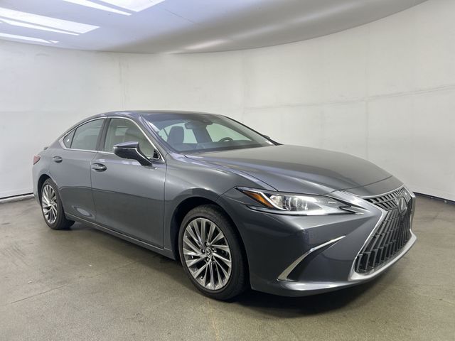 2024 Lexus ES 300h Luxury