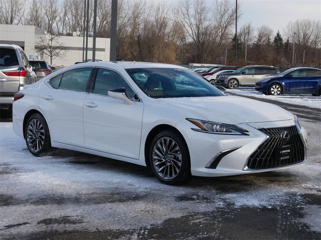 2024 Lexus ES 300h Luxury