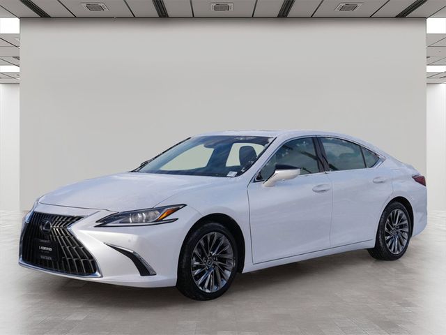 2024 Lexus ES 300h Luxury