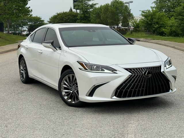 2024 Lexus ES 300h Luxury