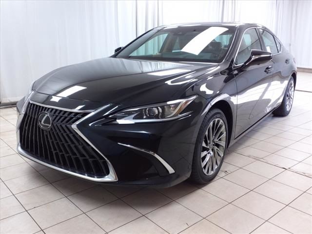 2024 Lexus ES 300h Luxury