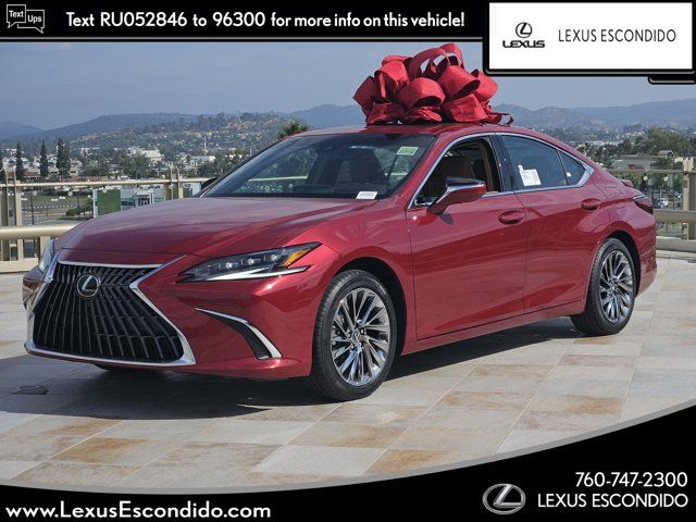 2024 Lexus ES 300h Luxury