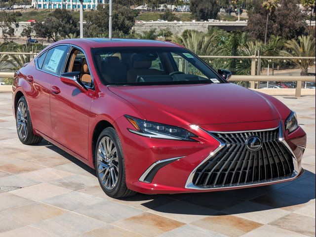 2024 Lexus ES 300h Luxury