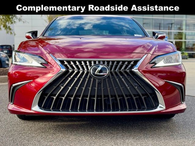 2024 Lexus ES 300h Luxury