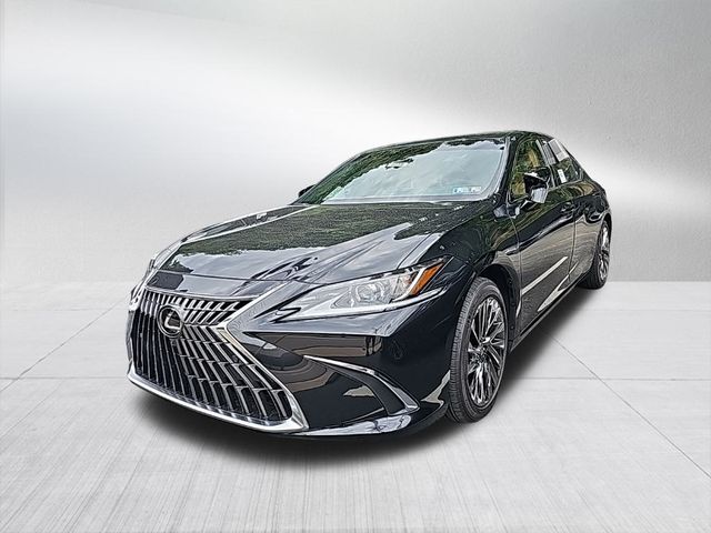 2024 Lexus ES 300h Luxury