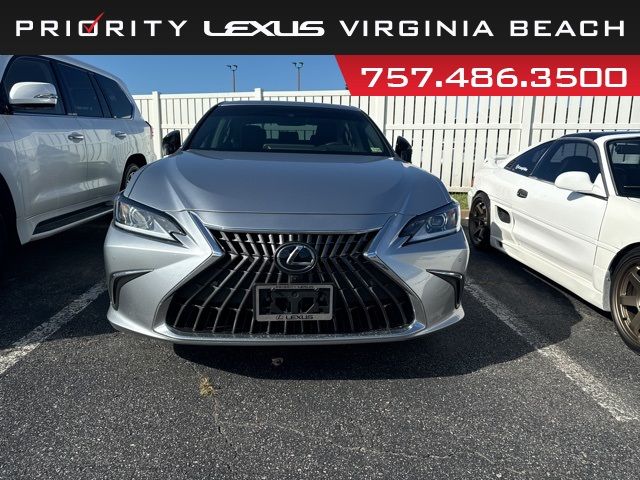 2024 Lexus ES 300h Luxury