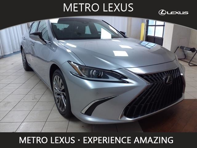 2024 Lexus ES 300h Luxury