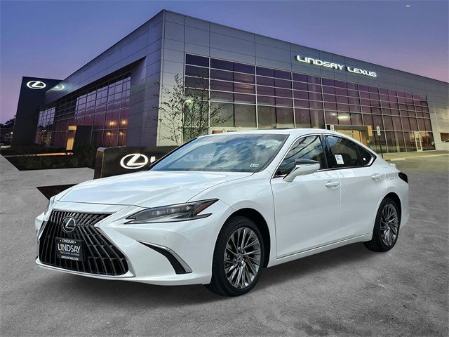 2024 Lexus ES 300h Ultra Luxury