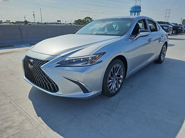 2024 Lexus ES 300h Ultra Luxury