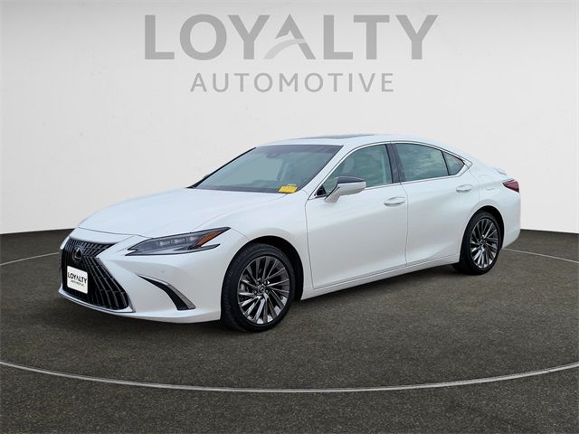 2024 Lexus ES 300h Ultra Luxury