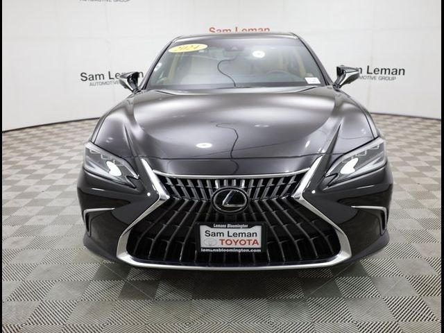 2024 Lexus ES 300h Ultra Luxury