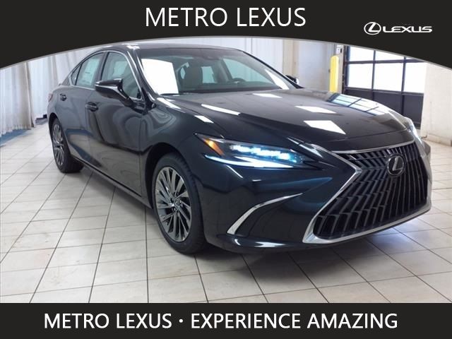 2024 Lexus ES 300h Ultra Luxury