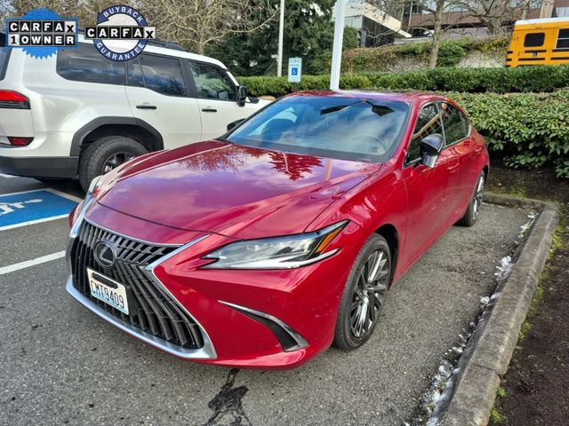 2024 Lexus ES 300h Ultra Luxury