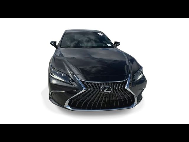 2024 Lexus ES 300h Ultra Luxury