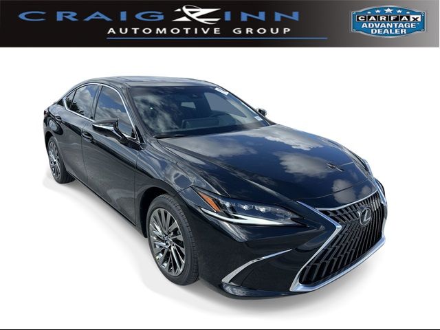 2024 Lexus ES 300h Ultra Luxury