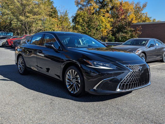 2024 Lexus ES 300h Ultra Luxury