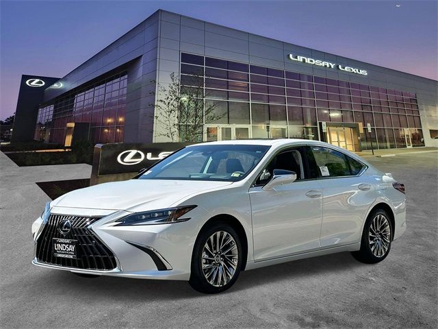 2024 Lexus ES 300h Ultra Luxury