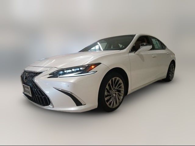 2024 Lexus ES 300h Ultra Luxury