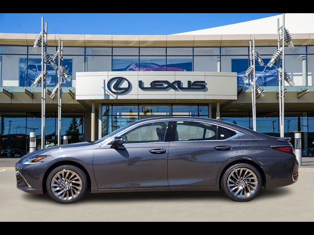 2024 Lexus ES 300h Ultra Luxury