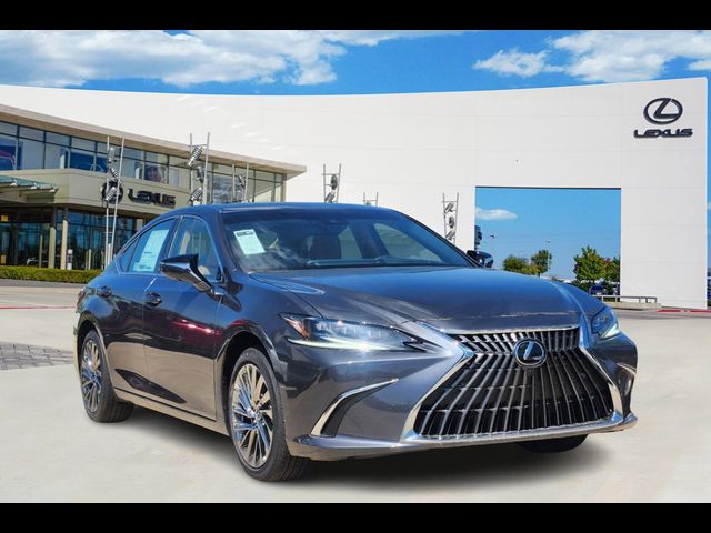 2024 Lexus ES 300h Ultra Luxury