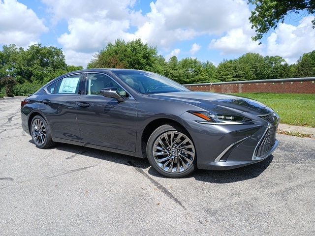 2024 Lexus ES 300h Ultra Luxury