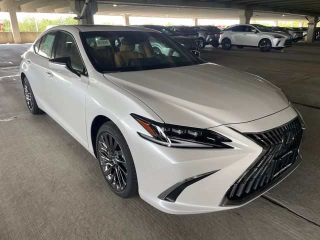 2024 Lexus ES 300h Ultra Luxury