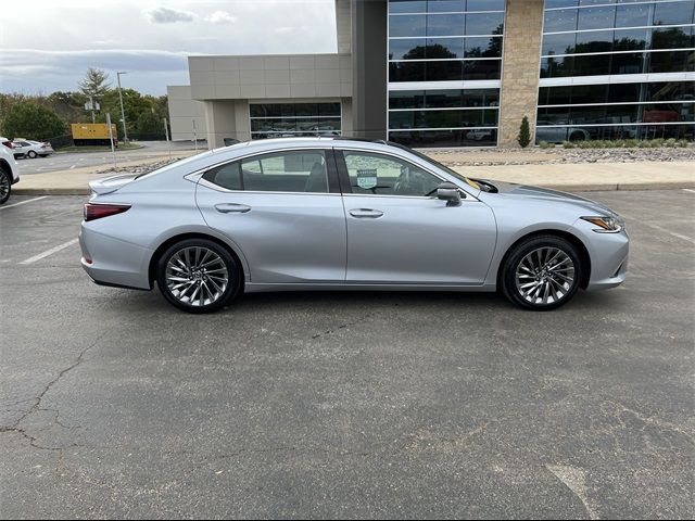 2024 Lexus ES 350 Luxury