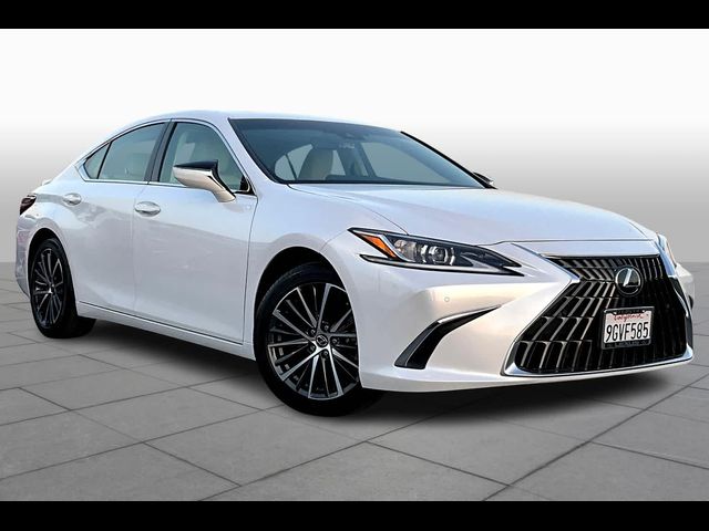 2024 Lexus ES 300h