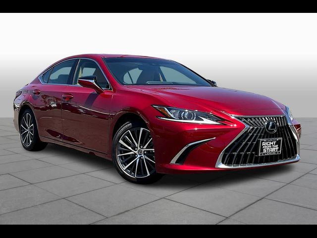 2024 Lexus ES 300h