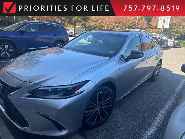 2024 Lexus ES 300h