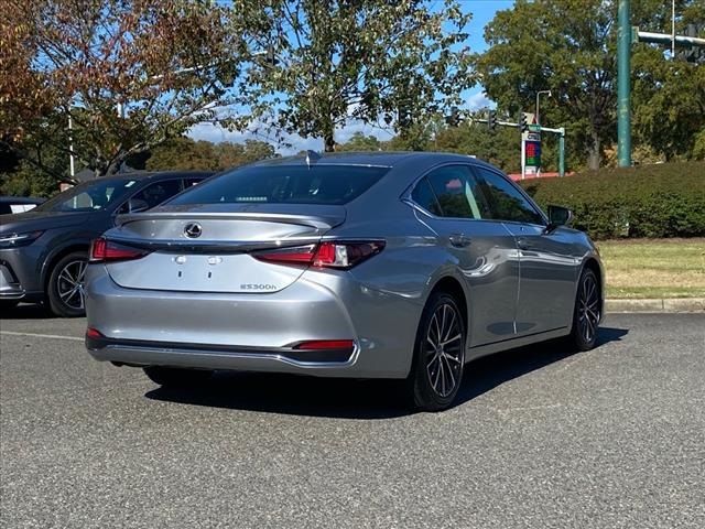 2024 Lexus ES 300h