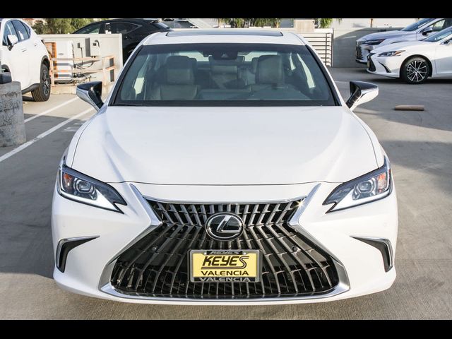 2024 Lexus ES 300h