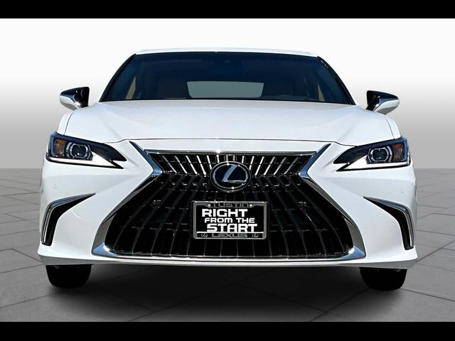 2024 Lexus ES 300h